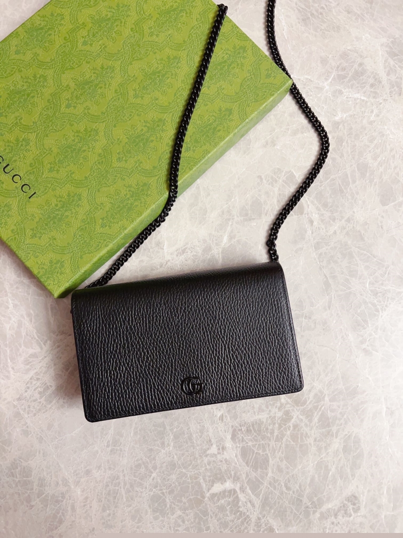G*u*i wallets & purse